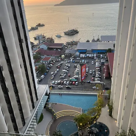 D'Shore Kota Kinabalu Exterior photo